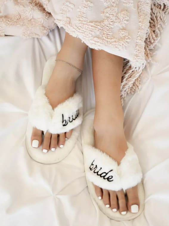 Mod Party Bride Slippers in White