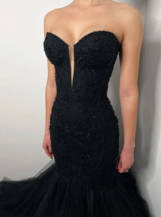 Black Gothic Beaded Lace Corset Tulle Mermaid Wedding Dress