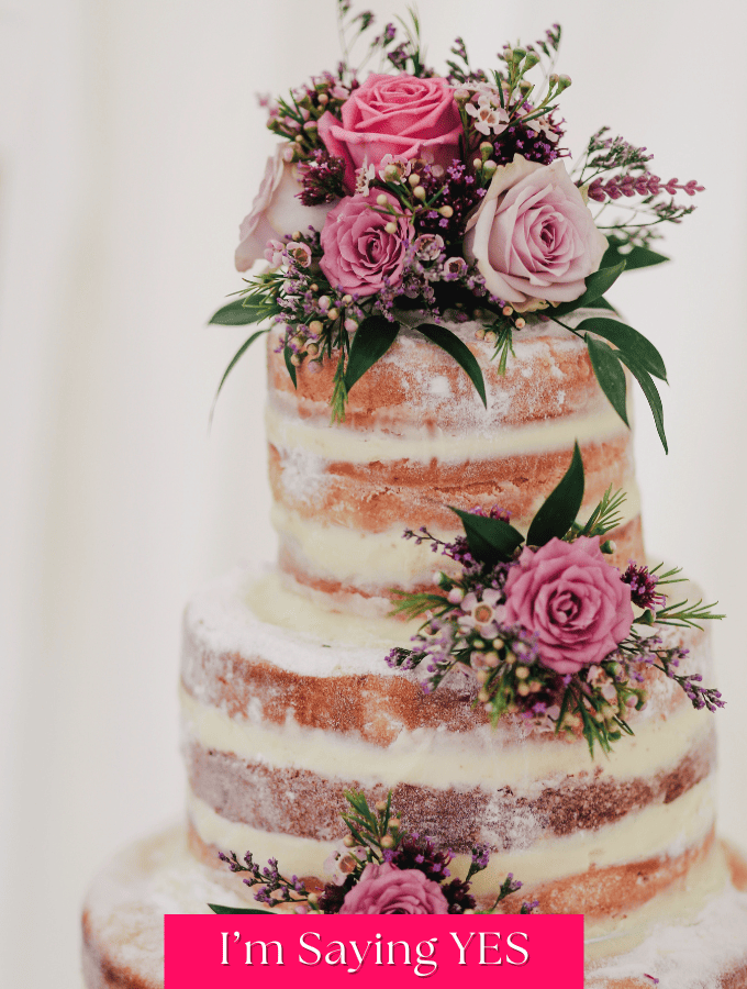 purple wedding cake idea